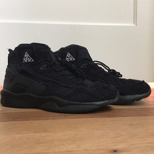 Nike x Comme des Garçon : Air Mowabbs